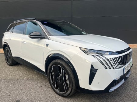 2026 Peugeot 5008 BEV 73kwh 210hp GT Exclusive