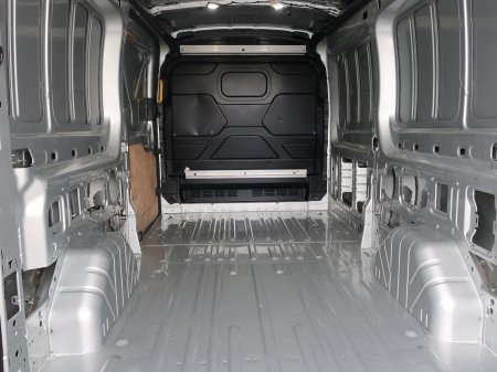 2025 Ford Transit - photo 8