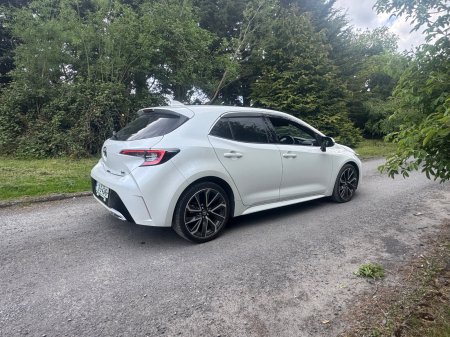 2021 Toyota Corolla - photo 2