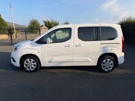 2021 Vauxhall Combo - photo 6