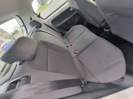 2013 Volkswagen up! - photo 18