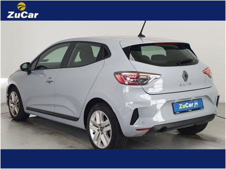 2025 Renault Clio - photo 3