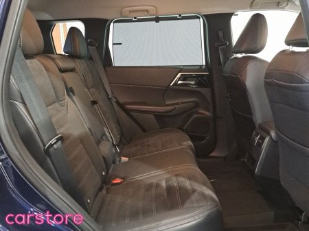2023 Mitsubishi Outlander - photo 13