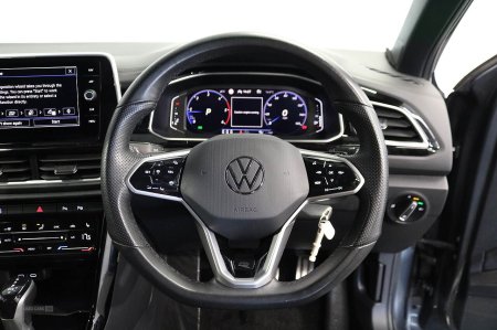 2023 Volkswagen T-Roc - photo 16