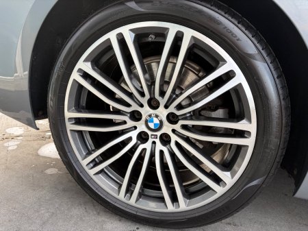 2017 BMW 5-Series - photo 10