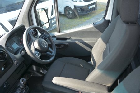 2024 Mercedes-Benz Sprinter - photo 4