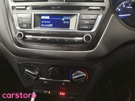 2016 Hyundai i20 - photo 16