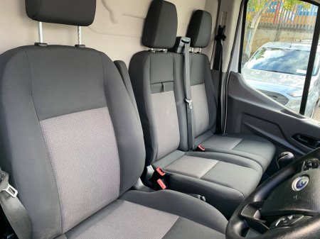 2022 Ford Transit - photo 17