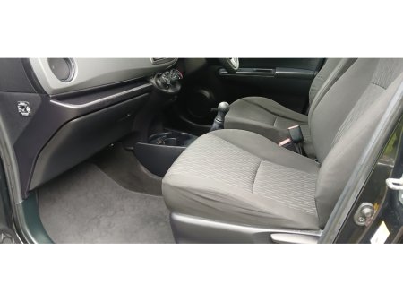 2013 Toyota Yaris - photo 13