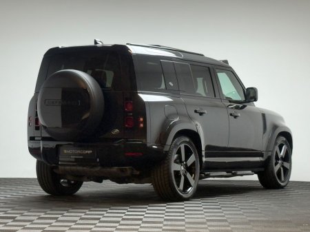 2022 Land Rover Defender - photo 7