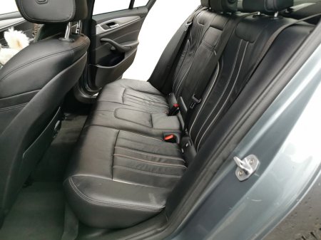 2019 BMW 5-Series - photo 4