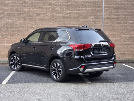 2018 Mitsubishi Outlander - photo 3
