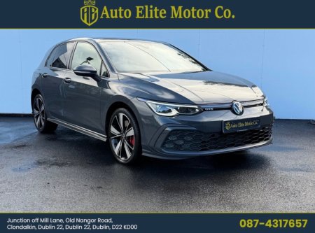 2022 Volkswagen Golf - photo 2