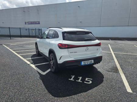 2021 Mercedes-Benz EQA - photo 4