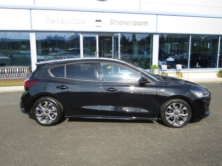 2023 Ford Focus - photo 3