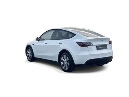 2023 Tesla Model Y - photo 9