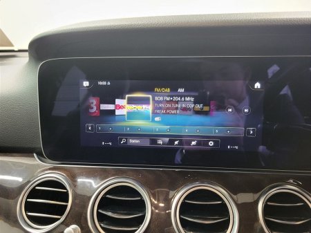 2021 Mercedes-Benz E-Class - photo 8