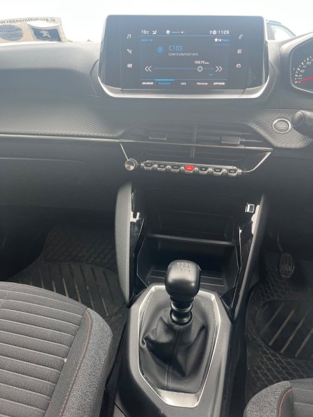 2022 Peugeot 208 - photo 11