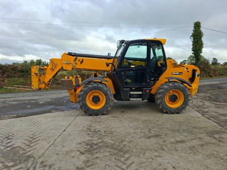 0 JCB 