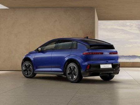 2026 Audi A2 - photo 2