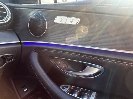 2020 Mercedes-Benz E-Class - photo 9