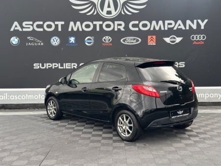 2014 Mazda Demio - photo 8
