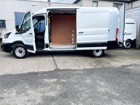 2025 Ford Transit - photo 22