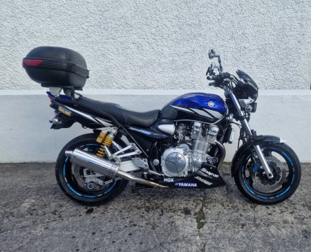 2003 YAMAHA XJR