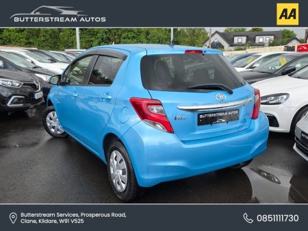 2016 Toyota Yaris - photo 4