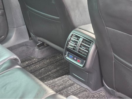 2017 Volkswagen Passat - photo 8