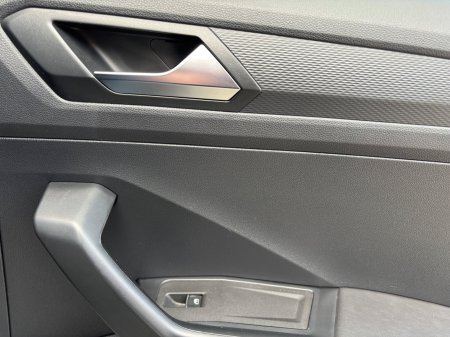 2023 Volkswagen T-Roc - photo 20