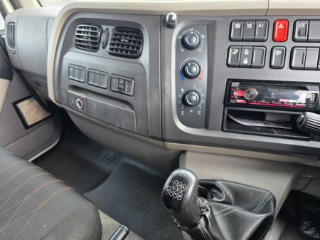 2021 DAF LF 180 - photo 26