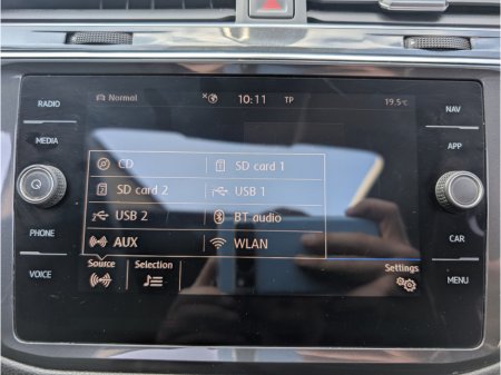 2020 Volkswagen Tiguan - photo 24