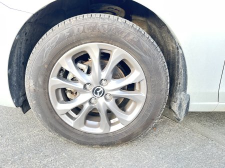 2020 Mazda Demio - photo 12