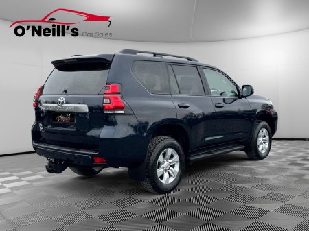 2018 Toyota Land Cruiser - photo 3