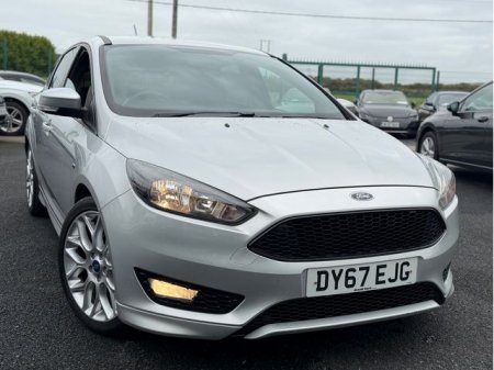 2017 Ford Focus - photo 2