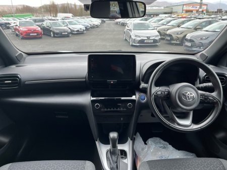 2023 Toyota Yaris Cross - photo 8
