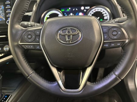 2022 Toyota Camry - photo 13