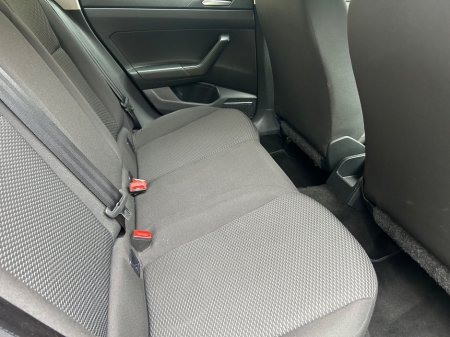 2019 Volkswagen Polo - photo 6