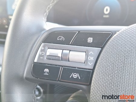 2025 Hyundai IONIQ 5 - photo 17