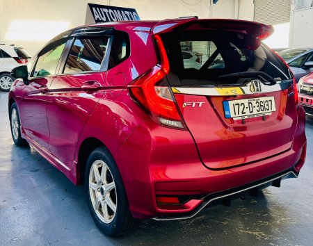 2017 Honda Fit - photo 3