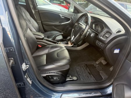 2019 Volvo V40 - photo 9