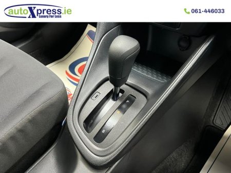 2021 Toyota Yaris - photo 10