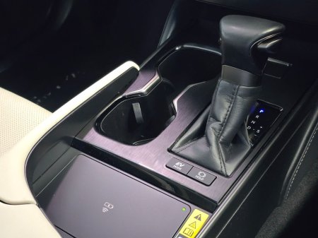 2025 Lexus ES - photo 16