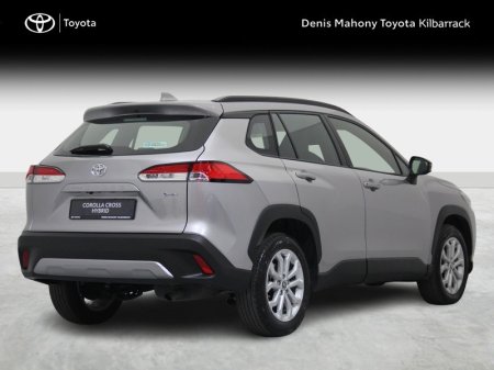 2027 Toyota Corolla Cross - photo 2