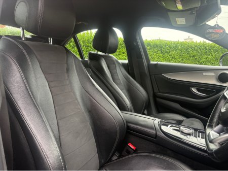 2017 Mercedes-Benz E-Class - photo 12