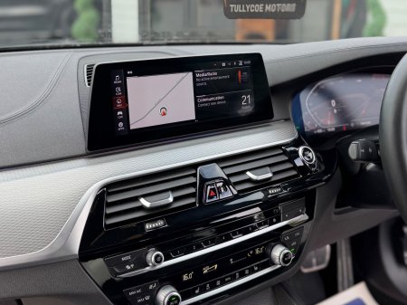 2019 BMW 5-Series - photo 26