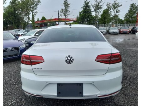 2018 Volkswagen Passat - photo 5