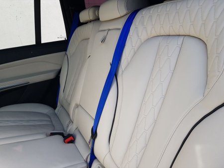 2020 BMW X7 - photo 20