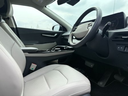 2023 Kia EV6 - photo 2
